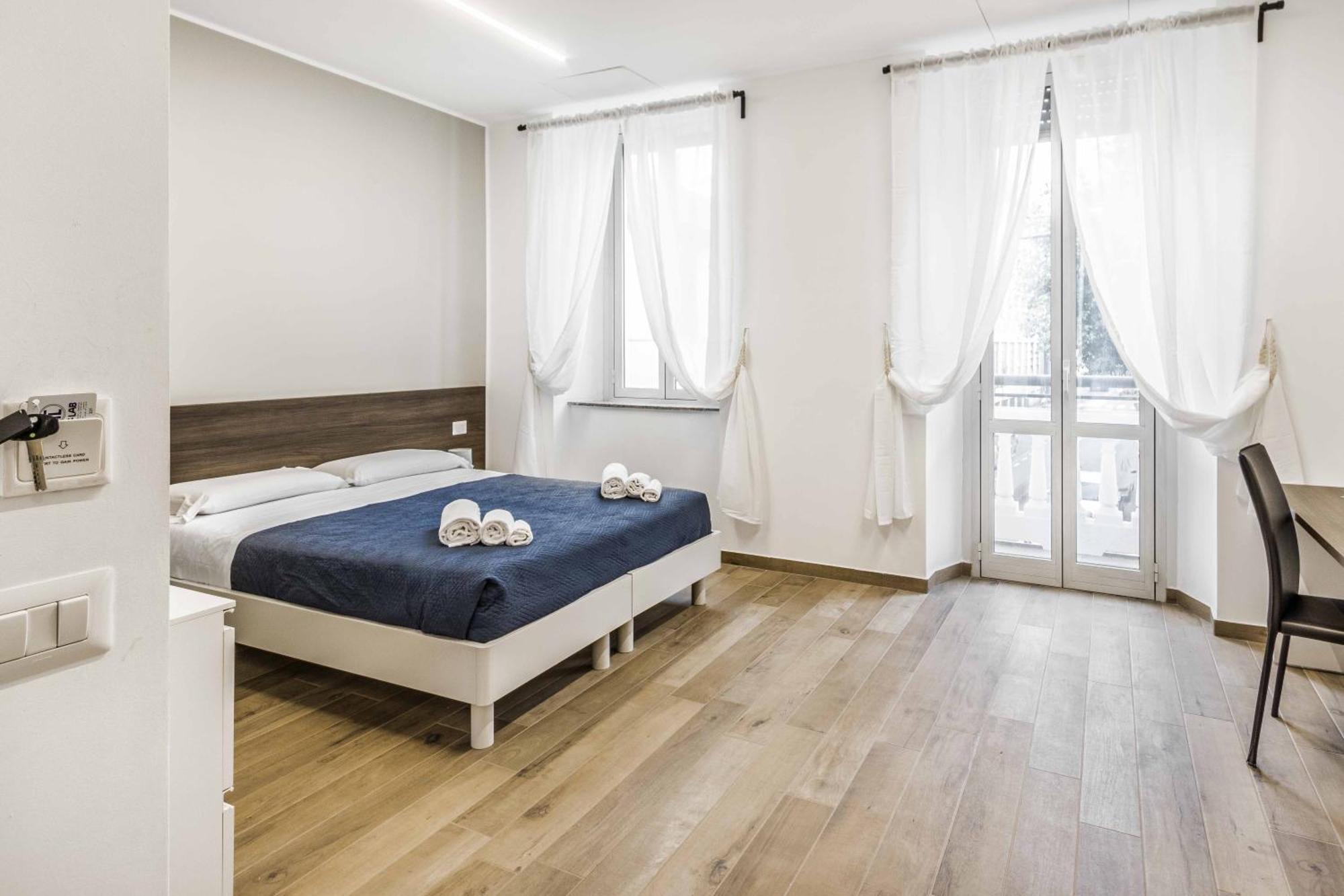 La Perla Rooms Saronno Exteriör bild